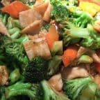 Best Chicken w. Broccoli in Livingston, LA